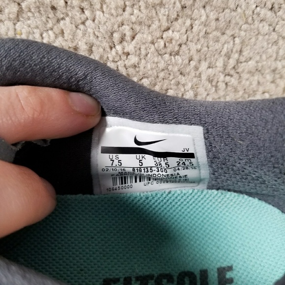 Nike Running Sneakers - Picture 2 of 2